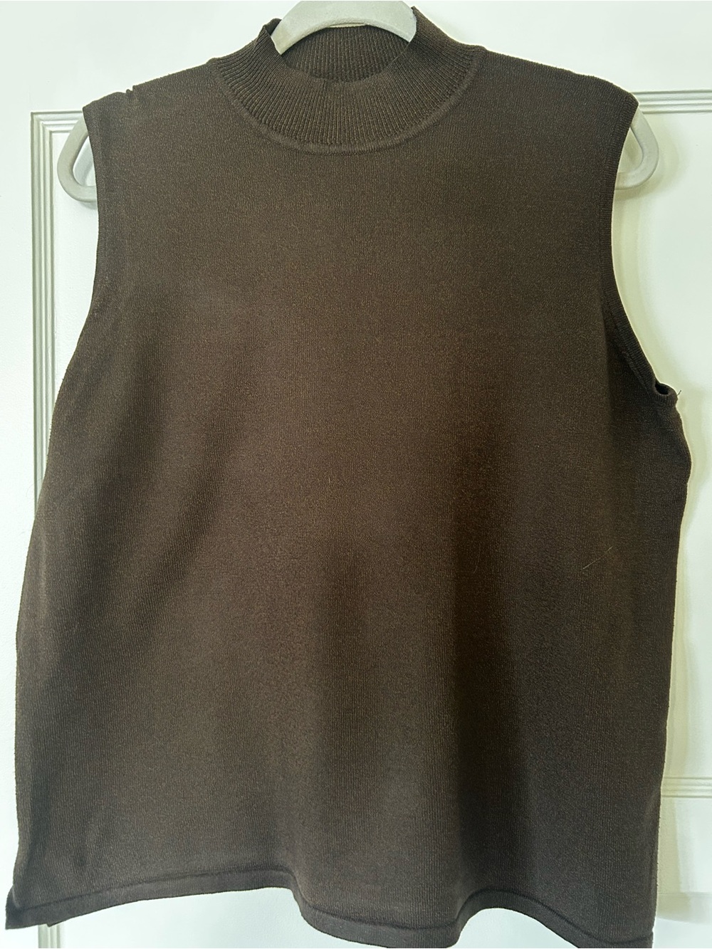 Sleeveless Mock Neck Knit Top - Brown